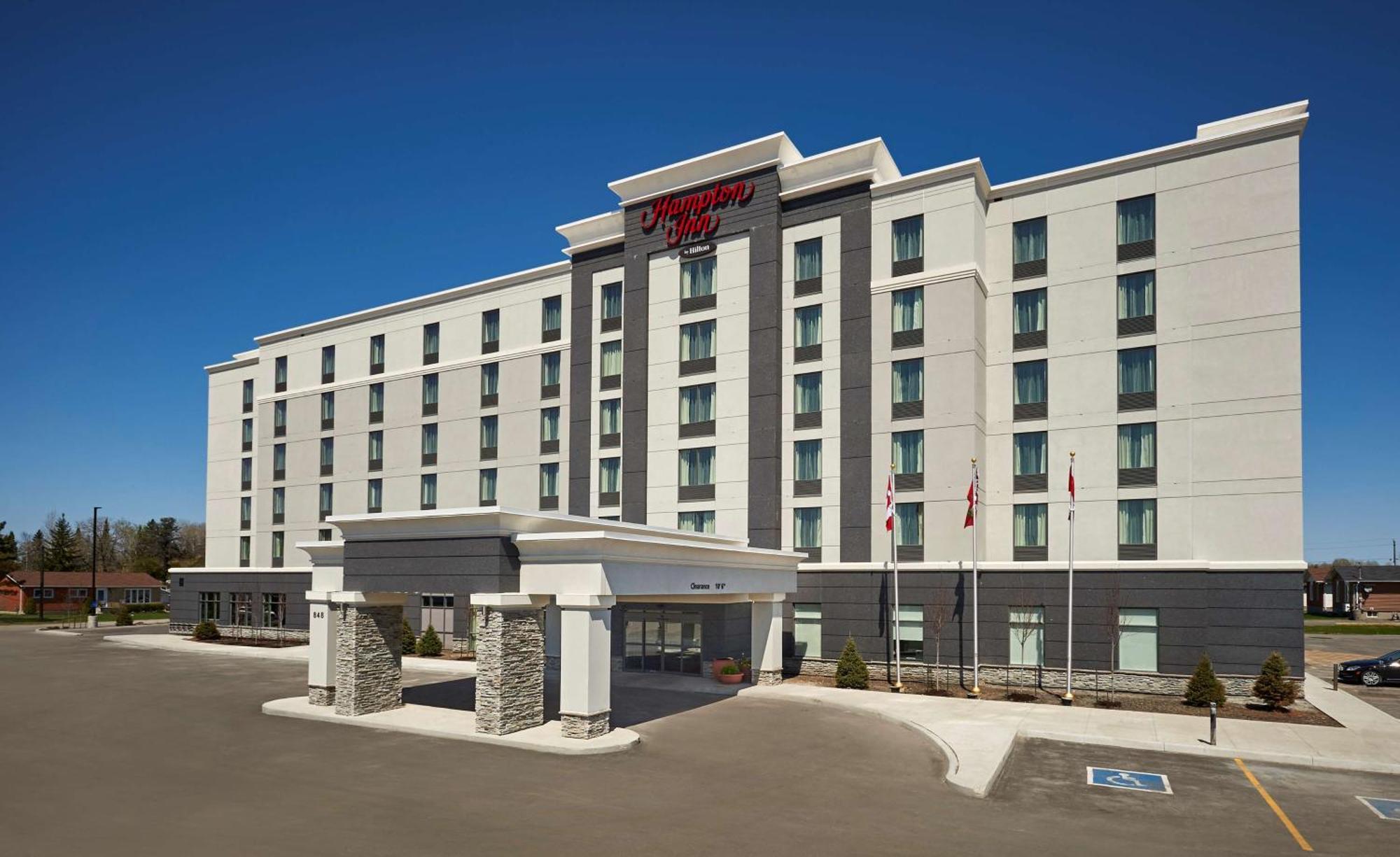 Hampton Inn By Hilton Timmins Exterior foto